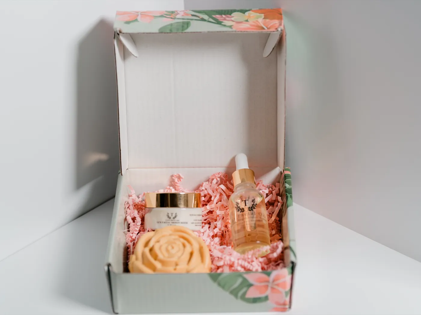 The Radiance Booster Set in its box